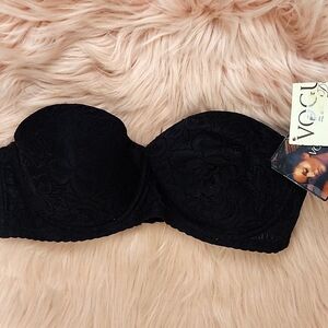 Brand New VOGUE DESSOUS PUSH-UP PADDED STRAPLESS BRA-34C